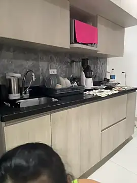 emma_andrew1's cam snapshot