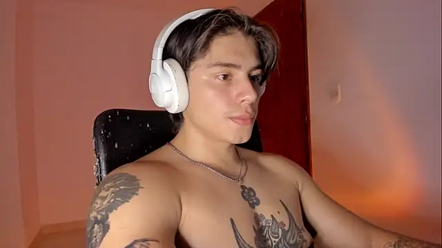 Giordano_Russo live sex cam