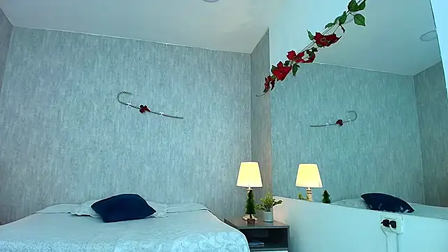 MeganDiamont_FG's cam snapshot