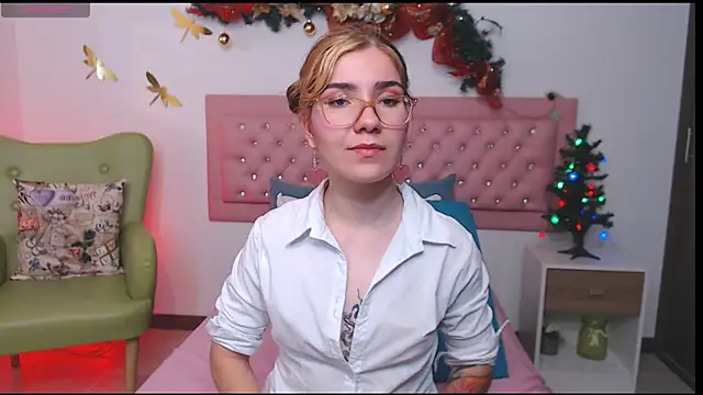 AriLumi's cam snapshot