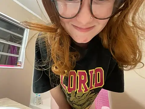 gingerbabe18's cam snapshot