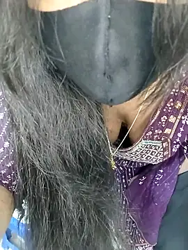 Idhika-Paul's cam snapshot