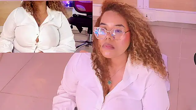 _nickypurple_'s cam snapshot