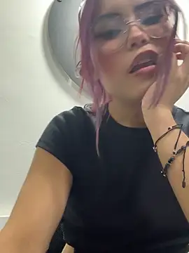 Alexa_Slave's cam snapshot