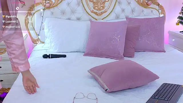 EvaRoah's cam snapshot