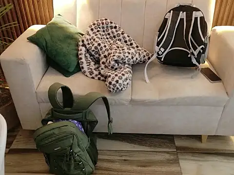 dirty_feelena's cam snapshot