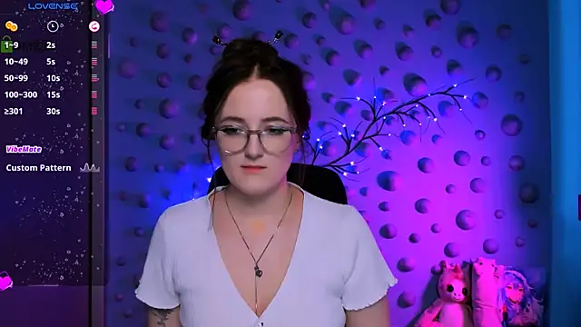 luna_berryy's cam snapshot