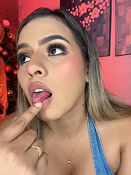 itsdanividarte's cam snapshot