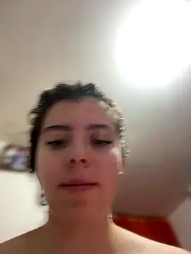 Cloew_Marz's cam snapshot