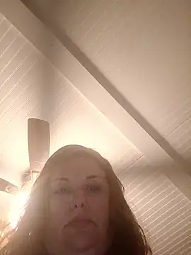 Analsquirtdoll69's cam snapshot