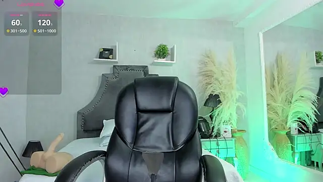 EmiliaRose_'s cam snapshot