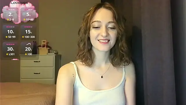 white_liillyy's cam snapshot