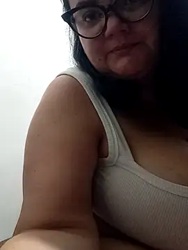 Madisonpalacio's cam snapshot