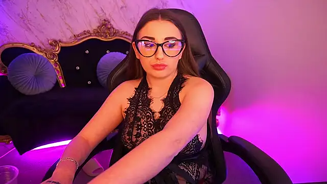 NaomiBaae's cam snapshot