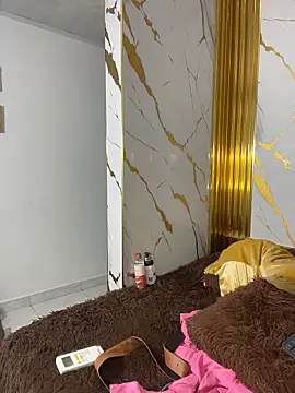 adara_sweet20's cam snapshot