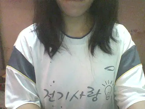 spankmybootyxxx's cam snapshot