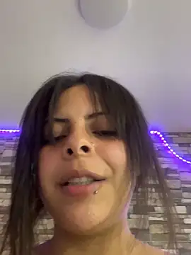 MiaCollinssx's cam snapshot