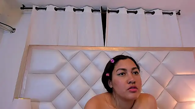 brittany069's cam snapshot