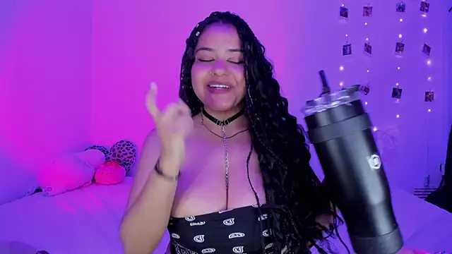 sofilunita's cam snapshot