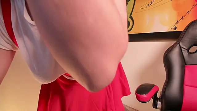 madelaine_blosson's cam snapshot