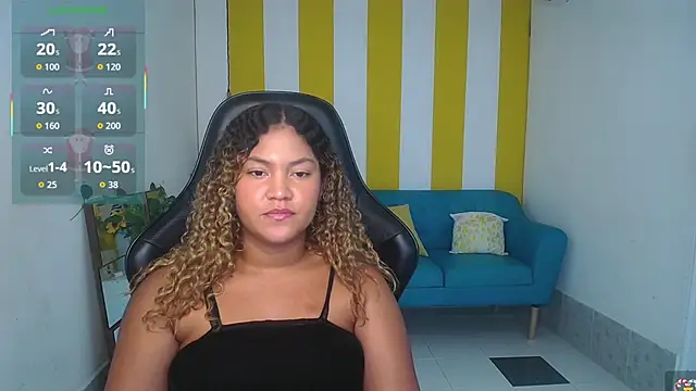 Cristal_War's cam snapshot