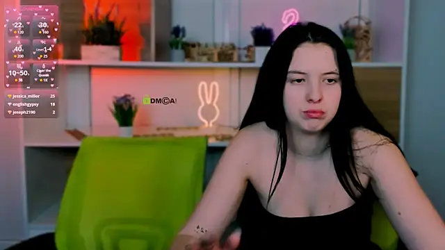 diara_ti's cam snapshot