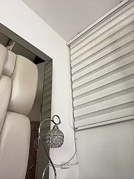 ALISSON_FOXXX1's cam snapshot