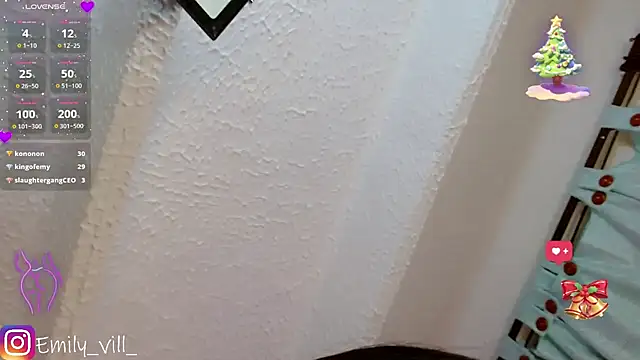 Emily_vill's cam snapshot