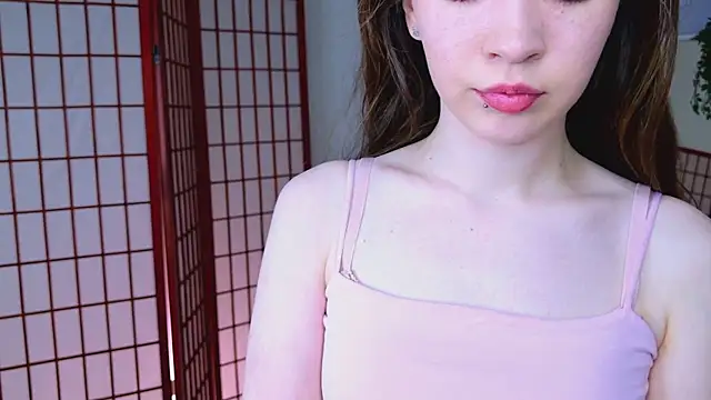 SilentLily's cam snapshot