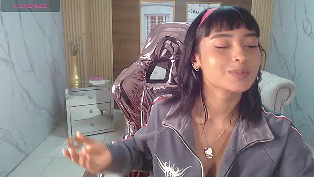 diosa_idin_s's cam snapshot