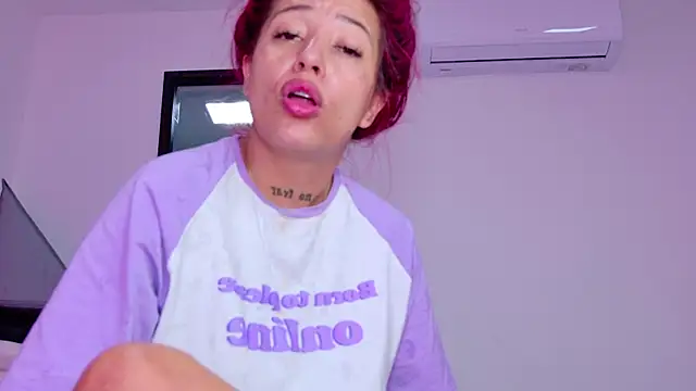 celeste_sea's cam snapshot