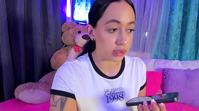 moll1e_'s cam snapshot