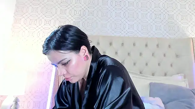 SuccubusDolly's cam snapshot