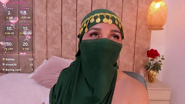 _alishaa_c's cam snapshot