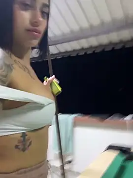 AlannaEvons's cam snapshot