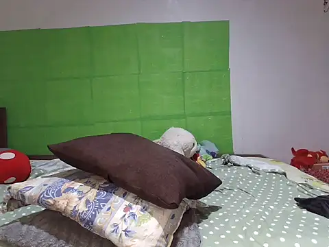 Prettyasianbelle's cam snapshot