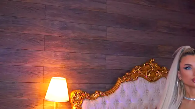 Juicy_Jessye's cam snapshot