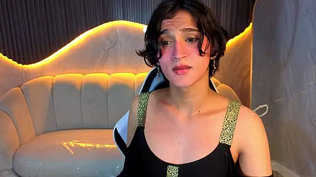 zoe_tp's cam snapshot