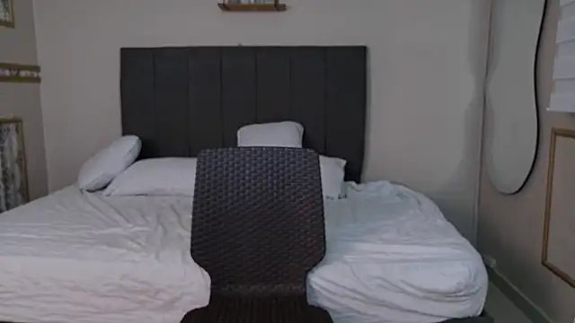 Thony_Big live sex cam