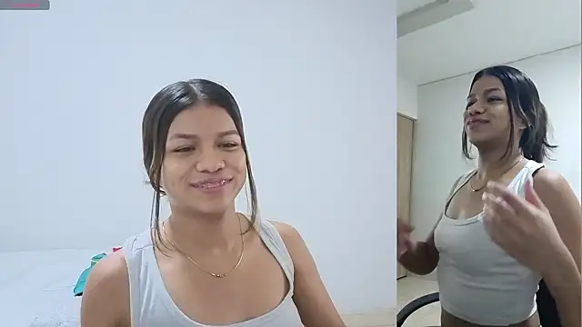 sophia_ramirez12 live sex cam