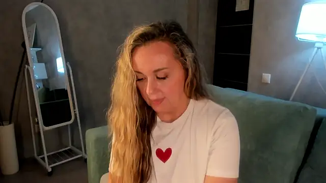 Sky_Kuper's cam snapshot