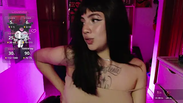 ninfa1_ch's cam snapshot