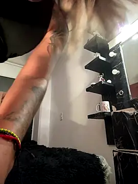 doll_celeste20's cam snapshot