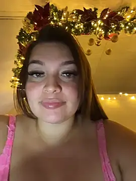 sarahreyess_11's cam snapshot