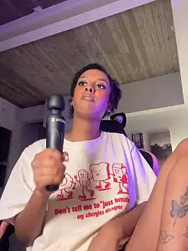 Your_Paris live sex cam