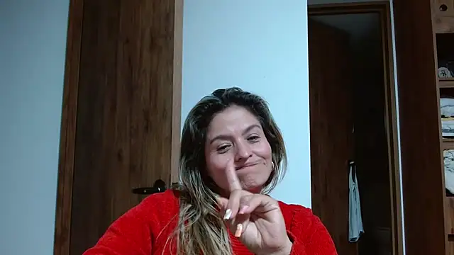 linda-mature43's cam snapshot