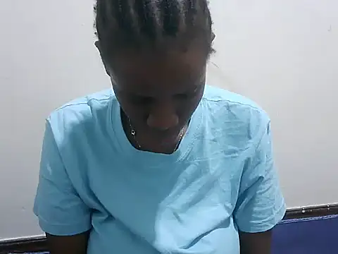 prettybeee's cam snapshot