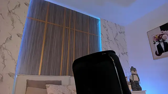 IsabellaAllen's cam snapshot