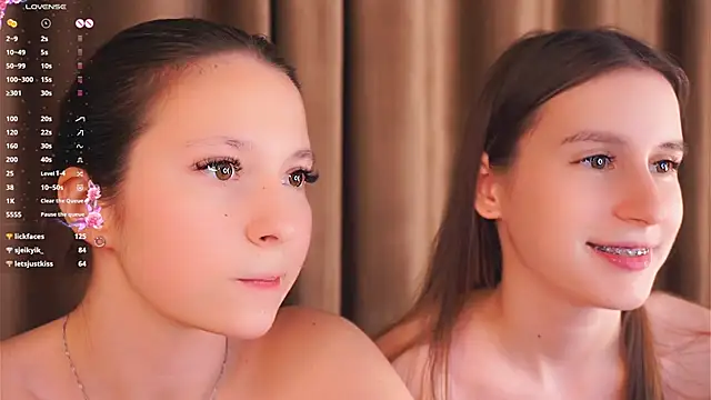 GabrielleLynchard's cam snapshot