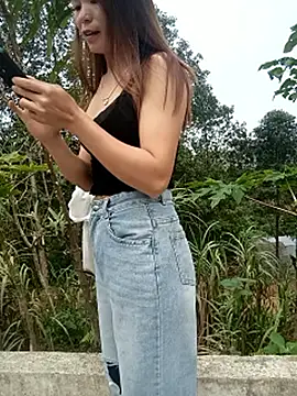 honeyverifiable's cam snapshot